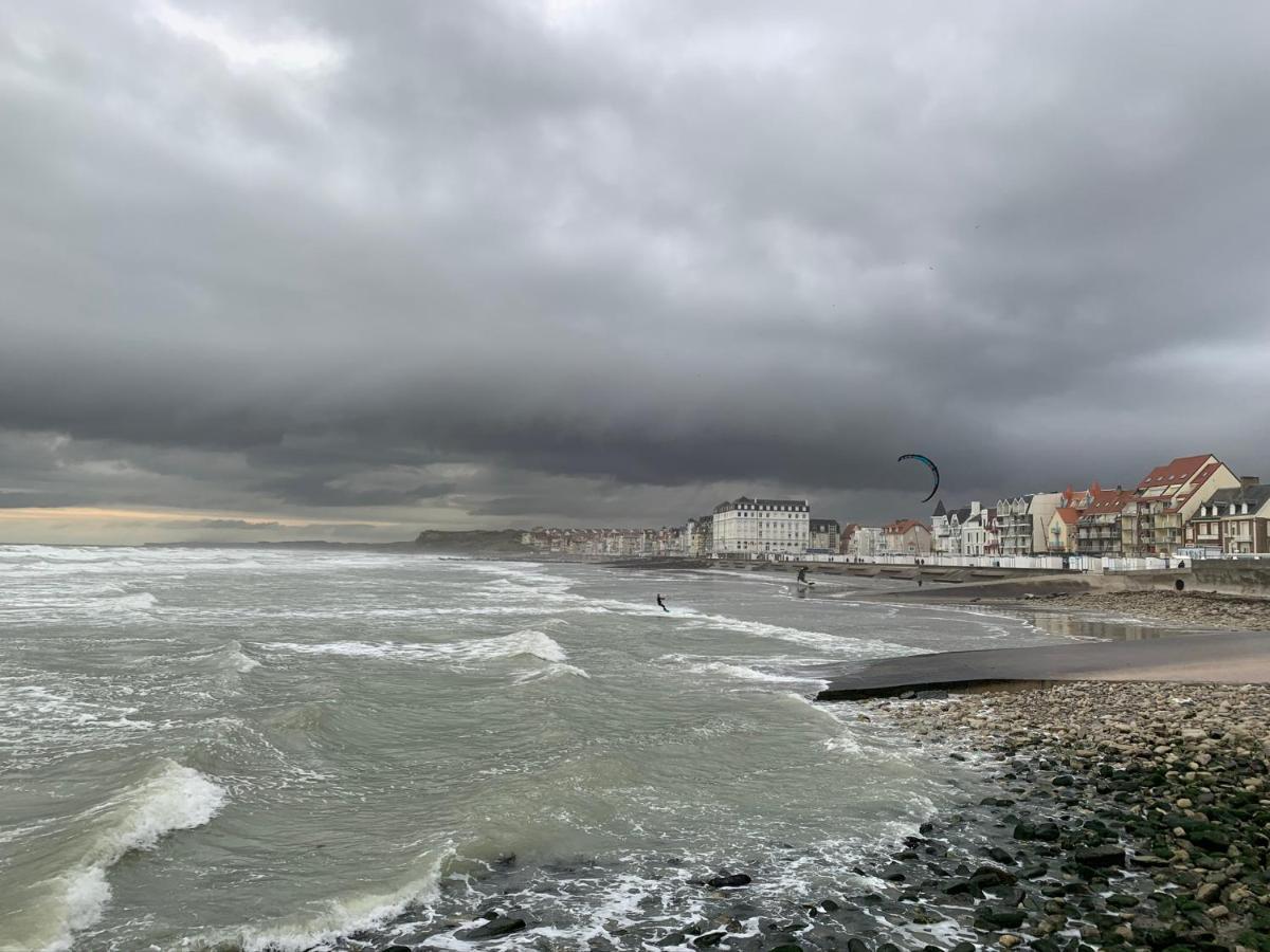 Entre Mer Et Commerces Wimereux Exteriör bild